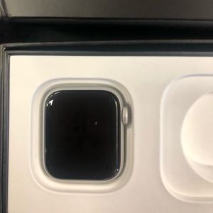 Apple Watch Series 4